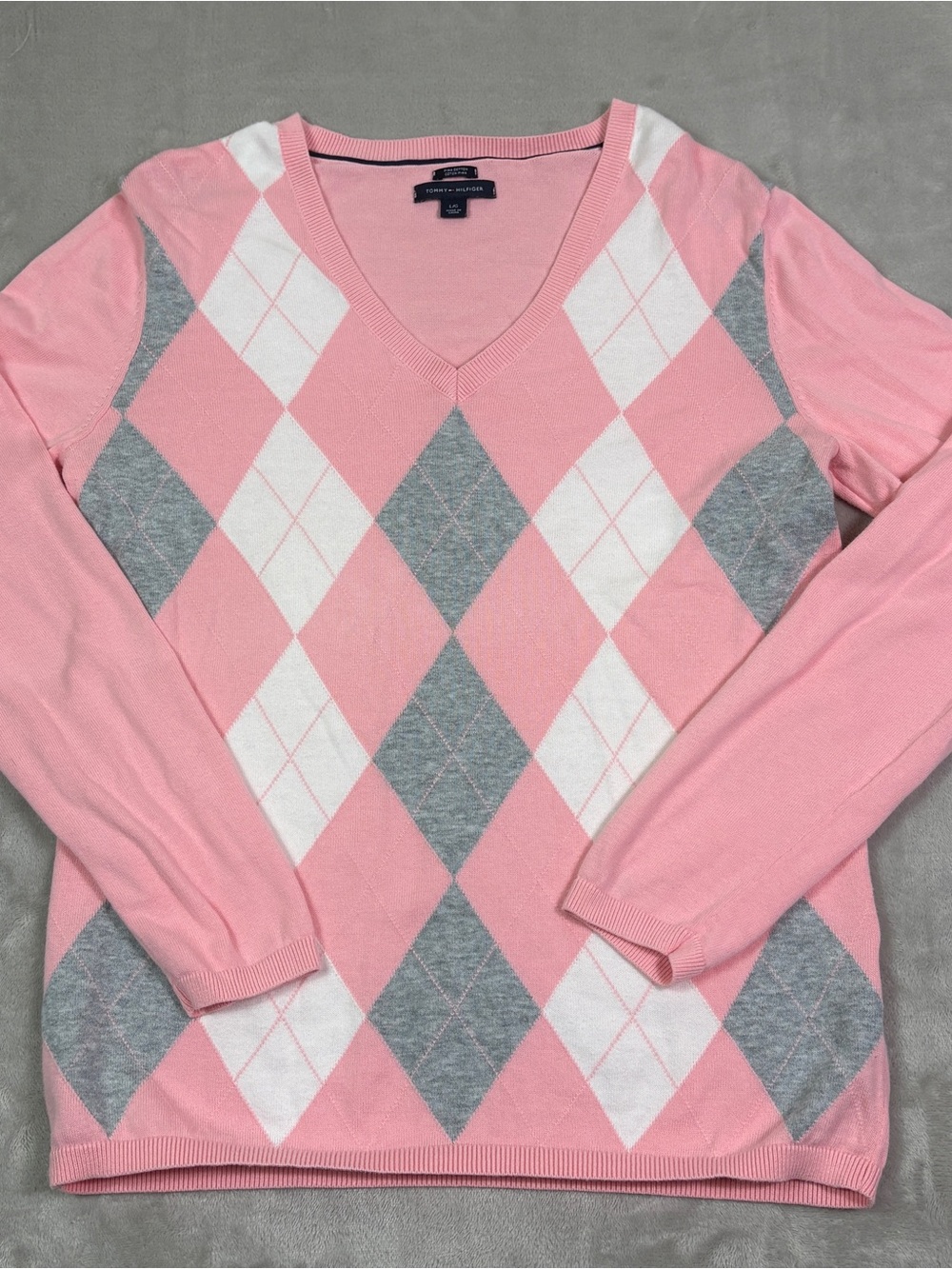 Tommy Hilfiger Pink Argyle V-Neck Sweater with Gray and White Diamonds